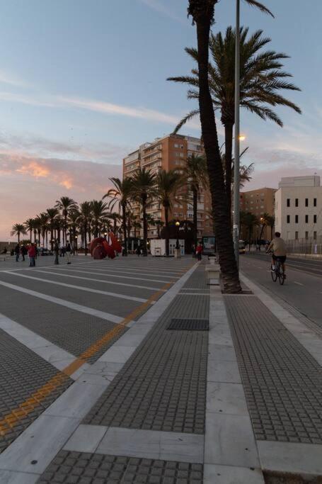 La Caleta Apartment Cadiz Bagian luar foto
